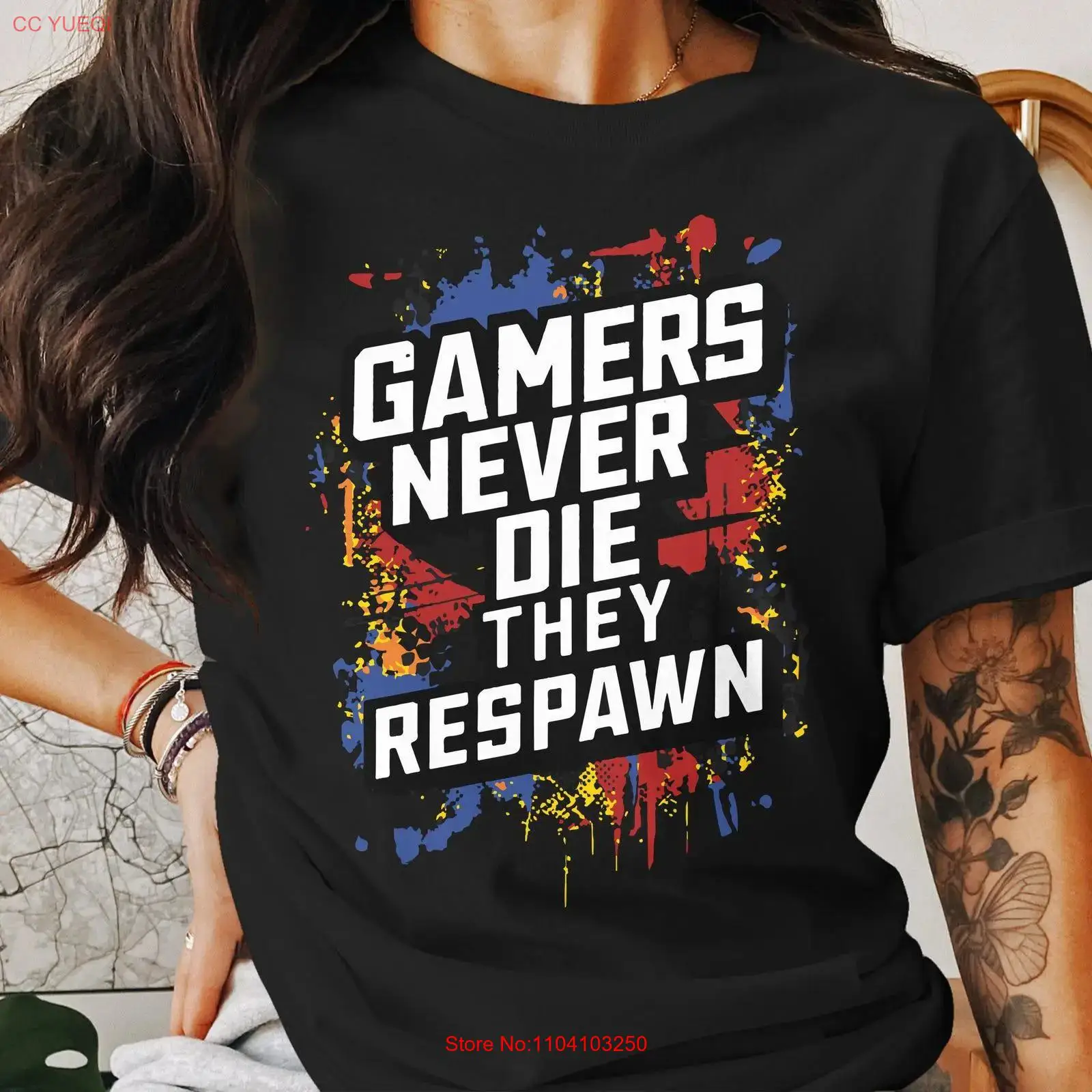 Vintage Fashion Videos - T-shirt « Gamers Never Die They