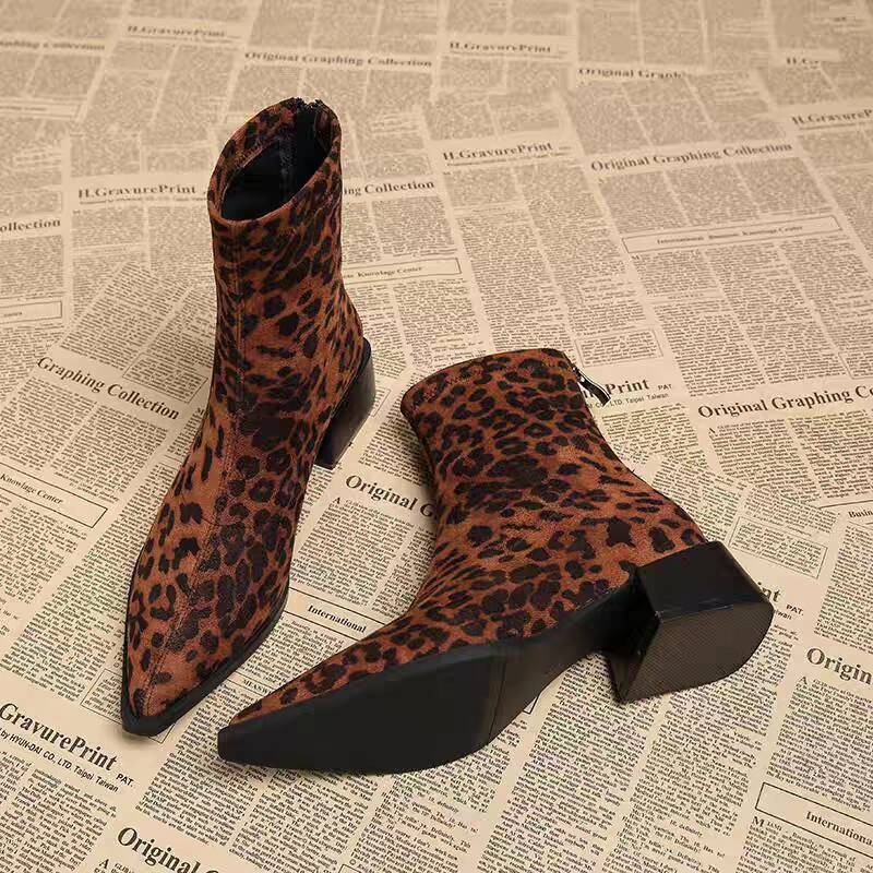 Vintage Fashion In 2026 - Nouvelles bottines modernes à talon bas