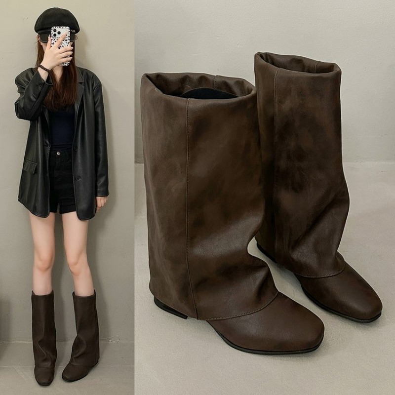 Vintage Fashion In 2026 - Nouvelles bottes vintage à bout carré