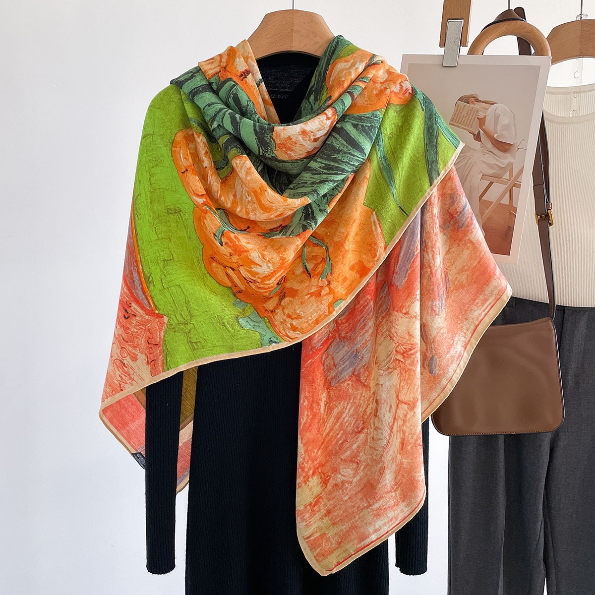 Châle carré pour femme à motif - Vintage Fashion Build avis et prix