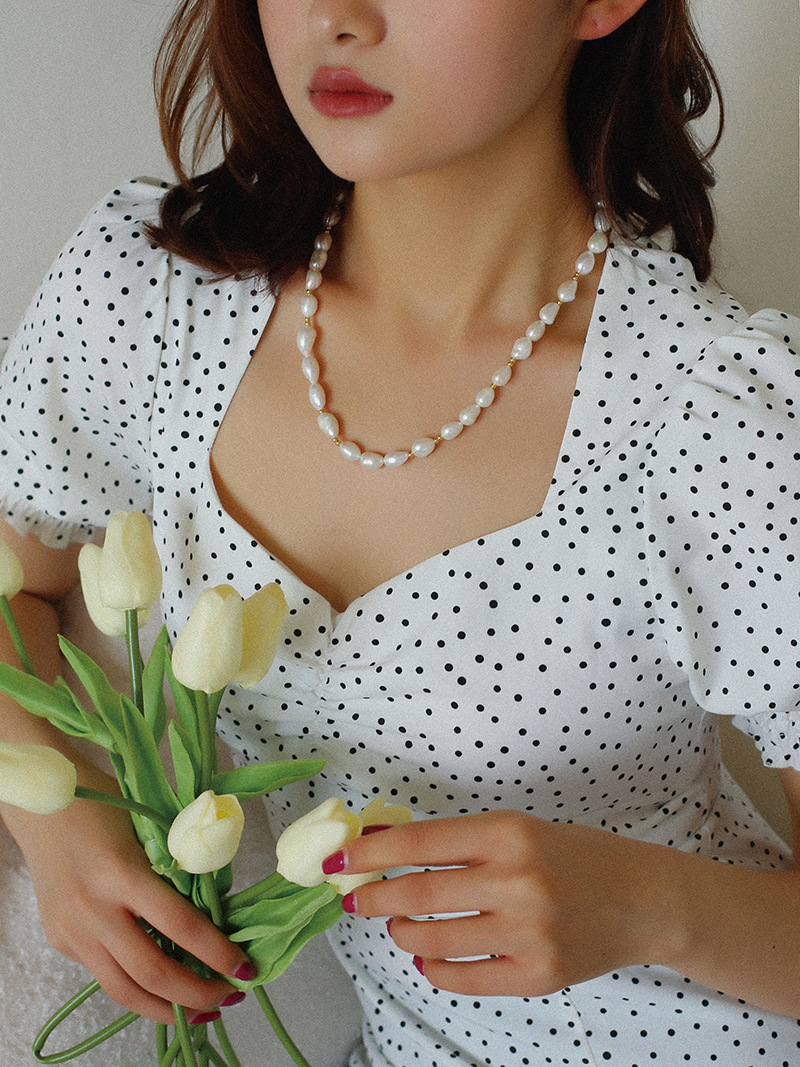 Collier en laiton pour femmes, - Vintage Fashion Runway avis et prix