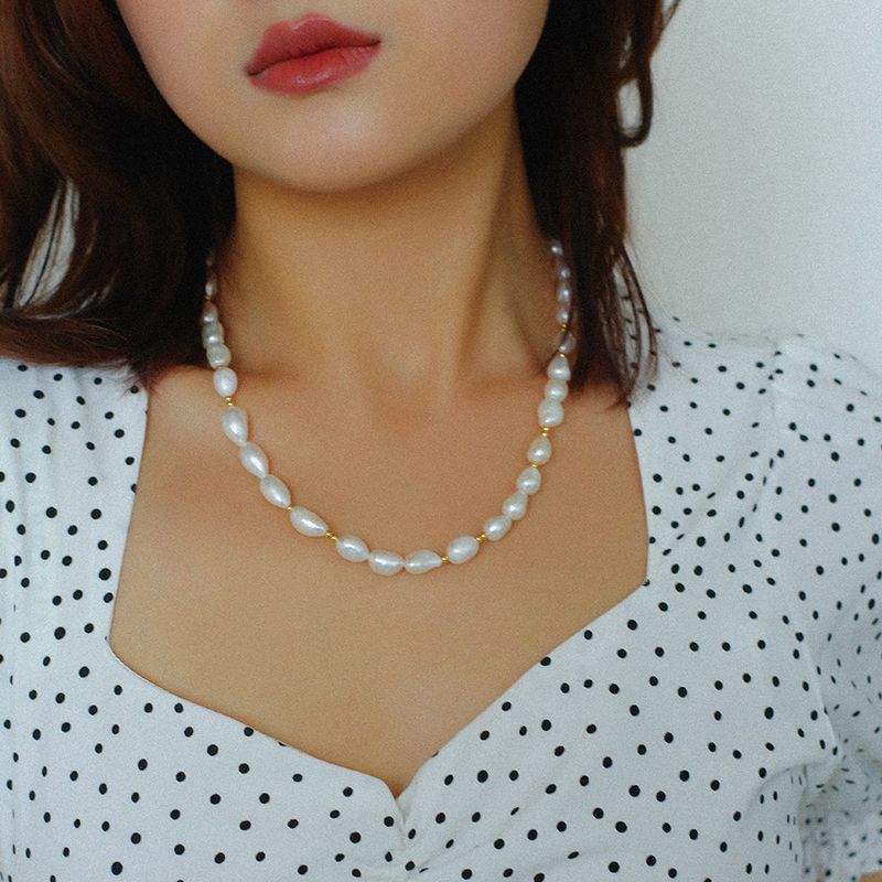 Collier en laiton pour femmes, - Vintage Fashion Runway avis et prix
