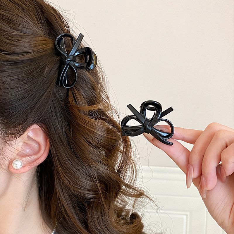 Pince à cheveux vintage en cui - Vintage Fashion Ornaments avis et prix
