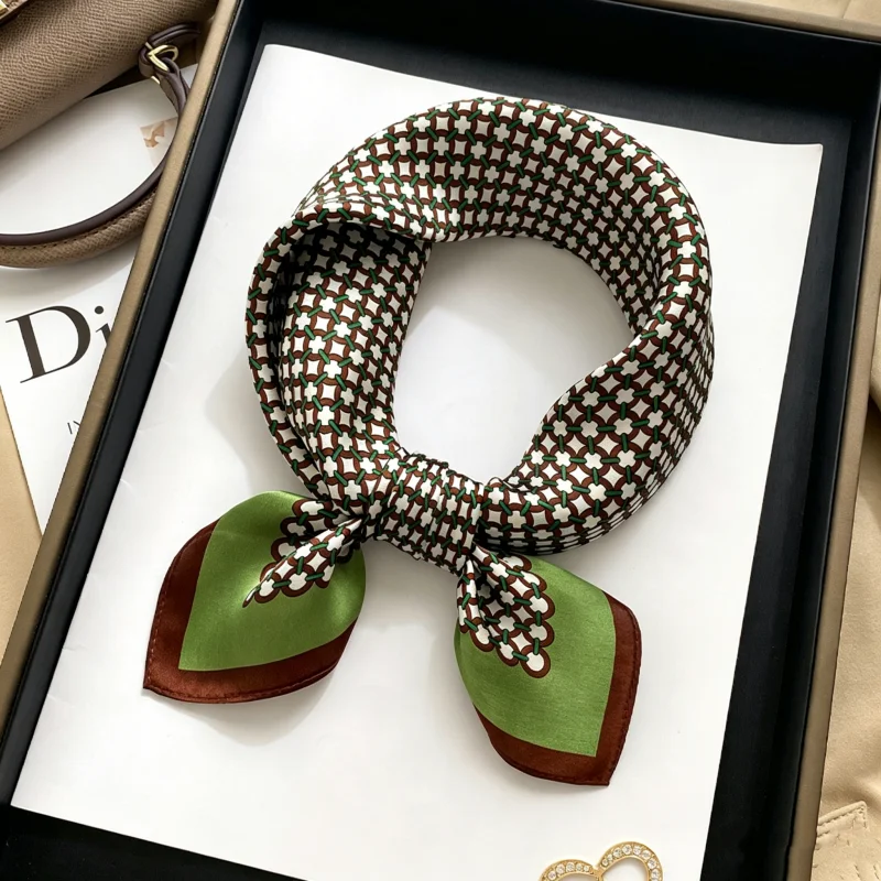 Foulard en satin de soie vinta - Vintage Fashion Rings For Women avis et prix