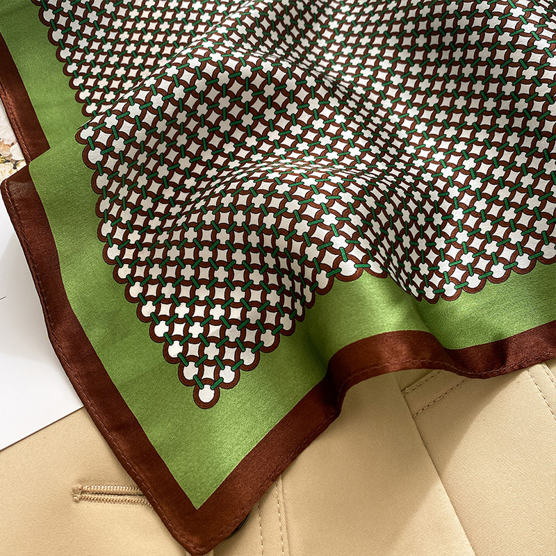 Foulard en satin de soie vinta - Vintage Fashion Rings For Women avis et prix